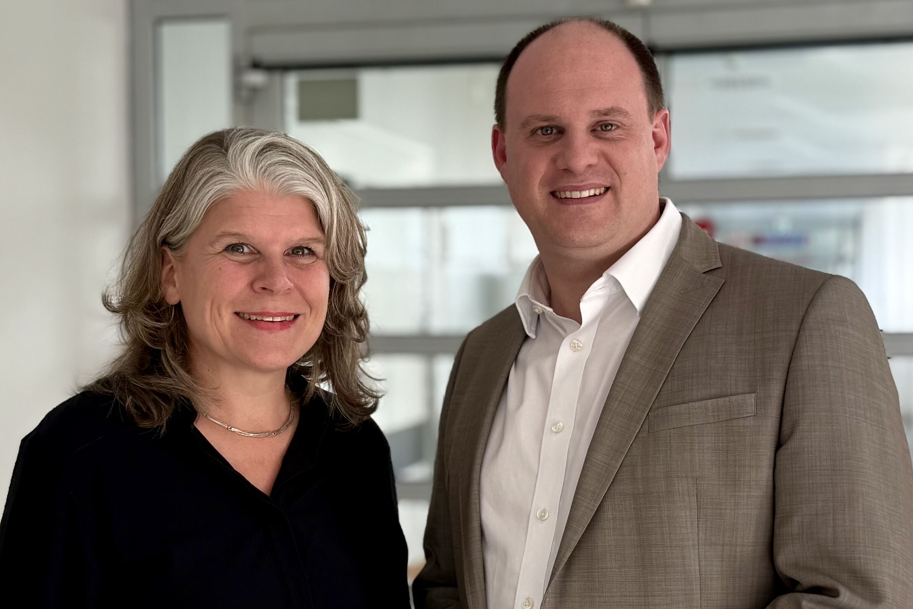 Links: Susanne Dieffenbach, Rechts: Dr. med. Andreas Gather