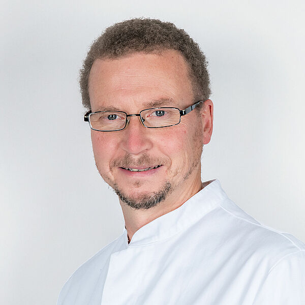 Dr. Ryan Esser