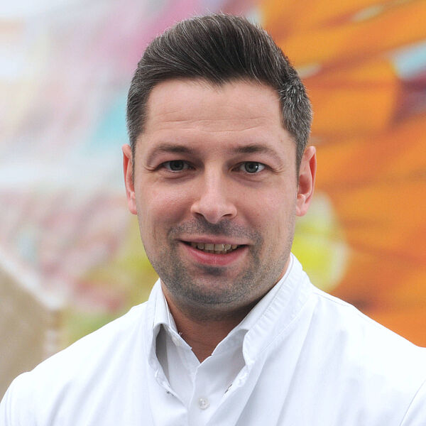Dr. med. (MHBA) Felix Reinkemeier, Oberarzt